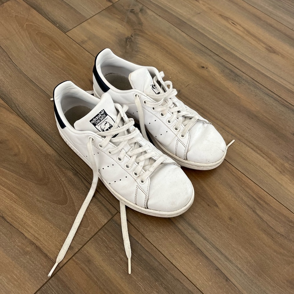 Navy Stan Smith